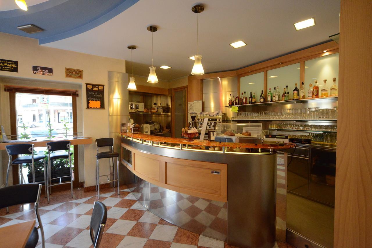 Hotel Residence Sant'Anna Bedonia Eksteriør billede