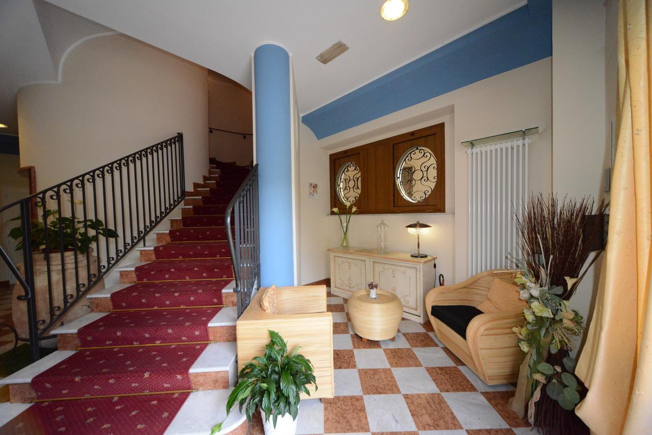 Hotel Residence Sant'Anna Bedonia Eksteriør billede
